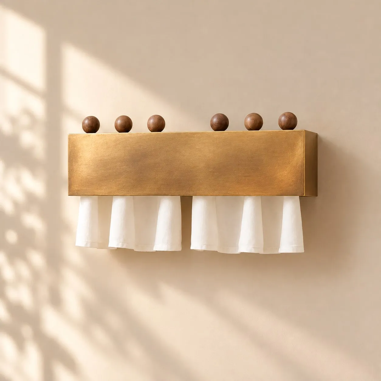 Natural brass curtain wall lamp